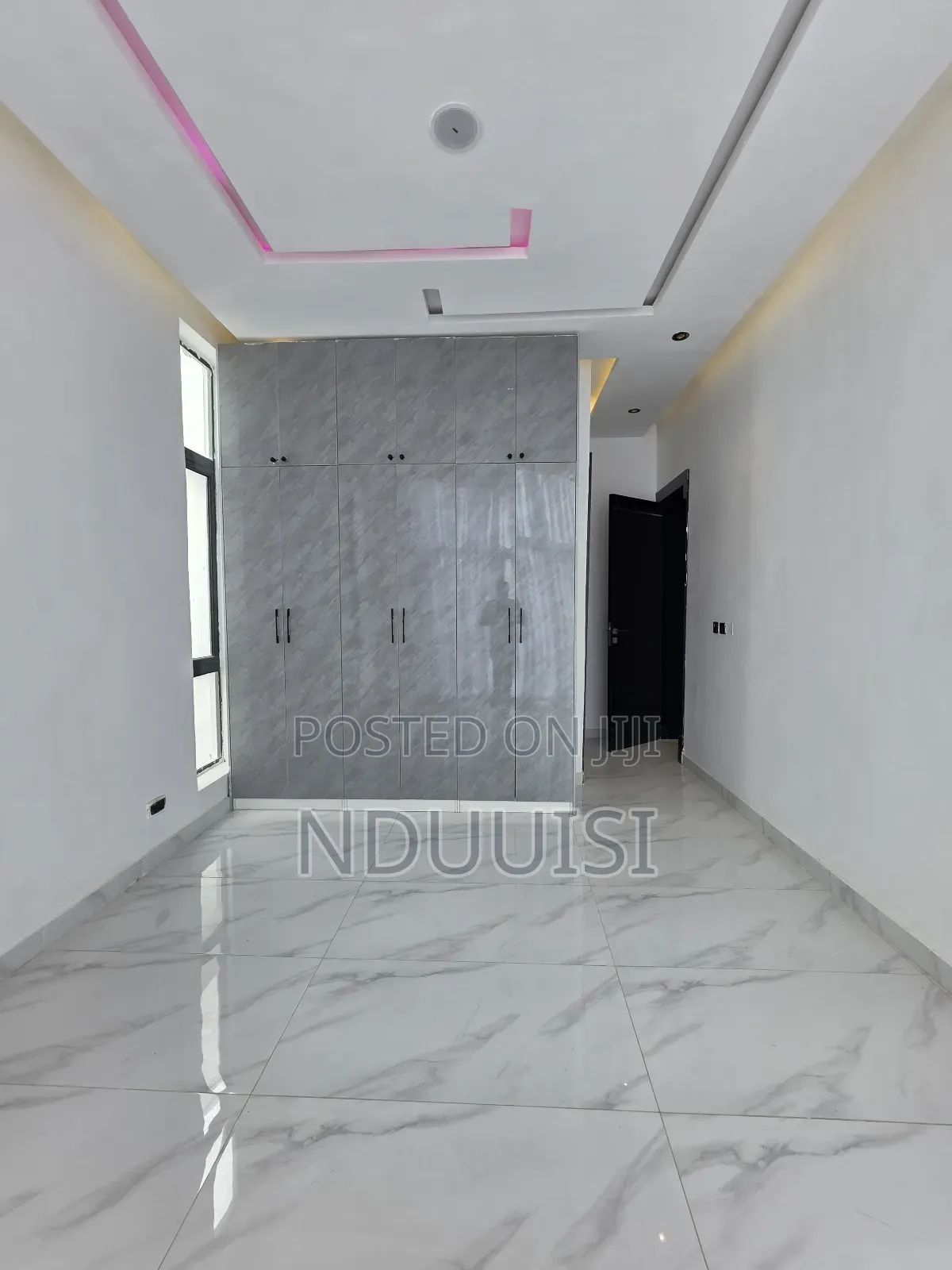 5bdrm Duplex in Discovery Estate, Lekki Phase 1 for sale in Lekki Phase 1