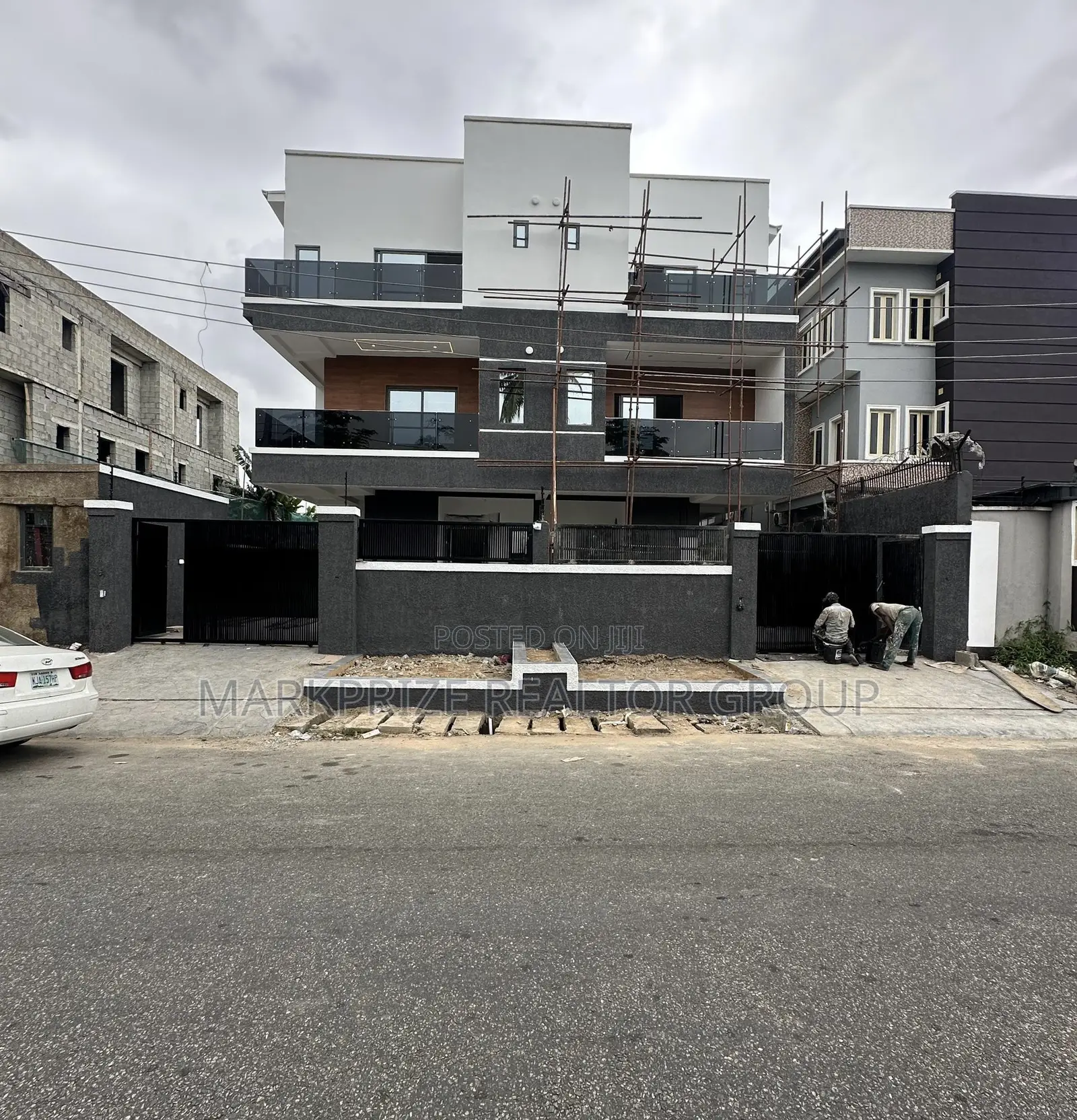 4bdrm Duplex in Ogudu Gra Phase 1 for sale in Ogudu GRA