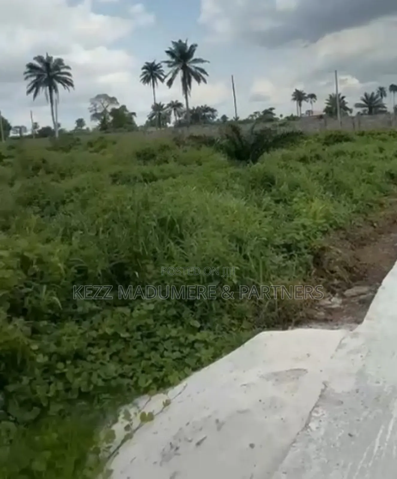 For Sale: 21⁄2 Plots Before Ait on the Major Nta Road, Ph in Port-Harcourt