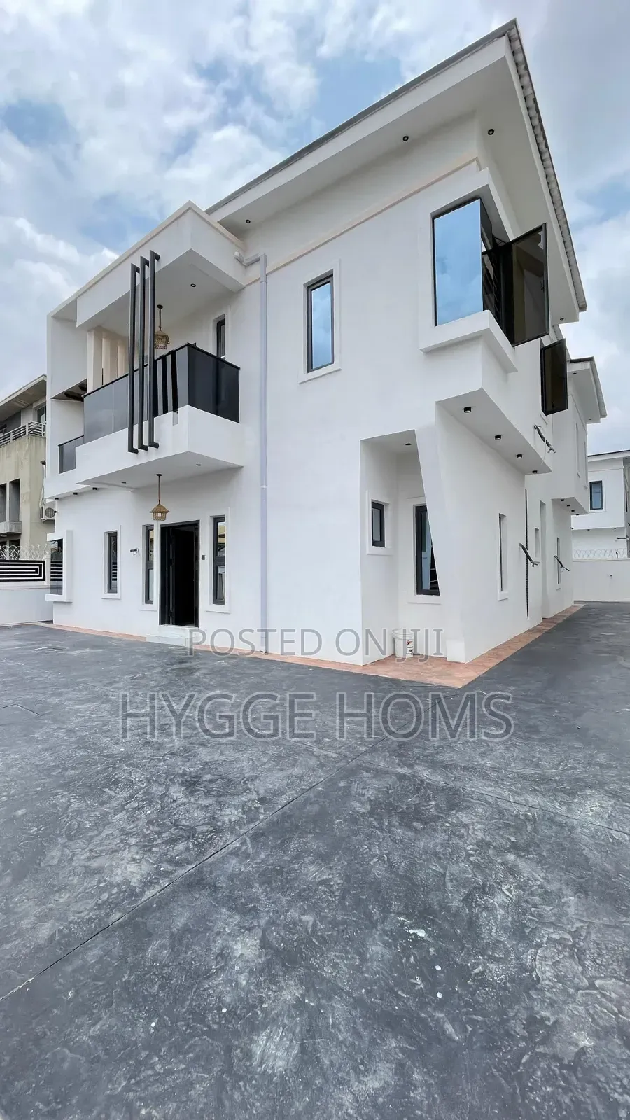 5bdrm Duplex in Maplewood Estate, Oko-Oba for sale in Oko-Oba