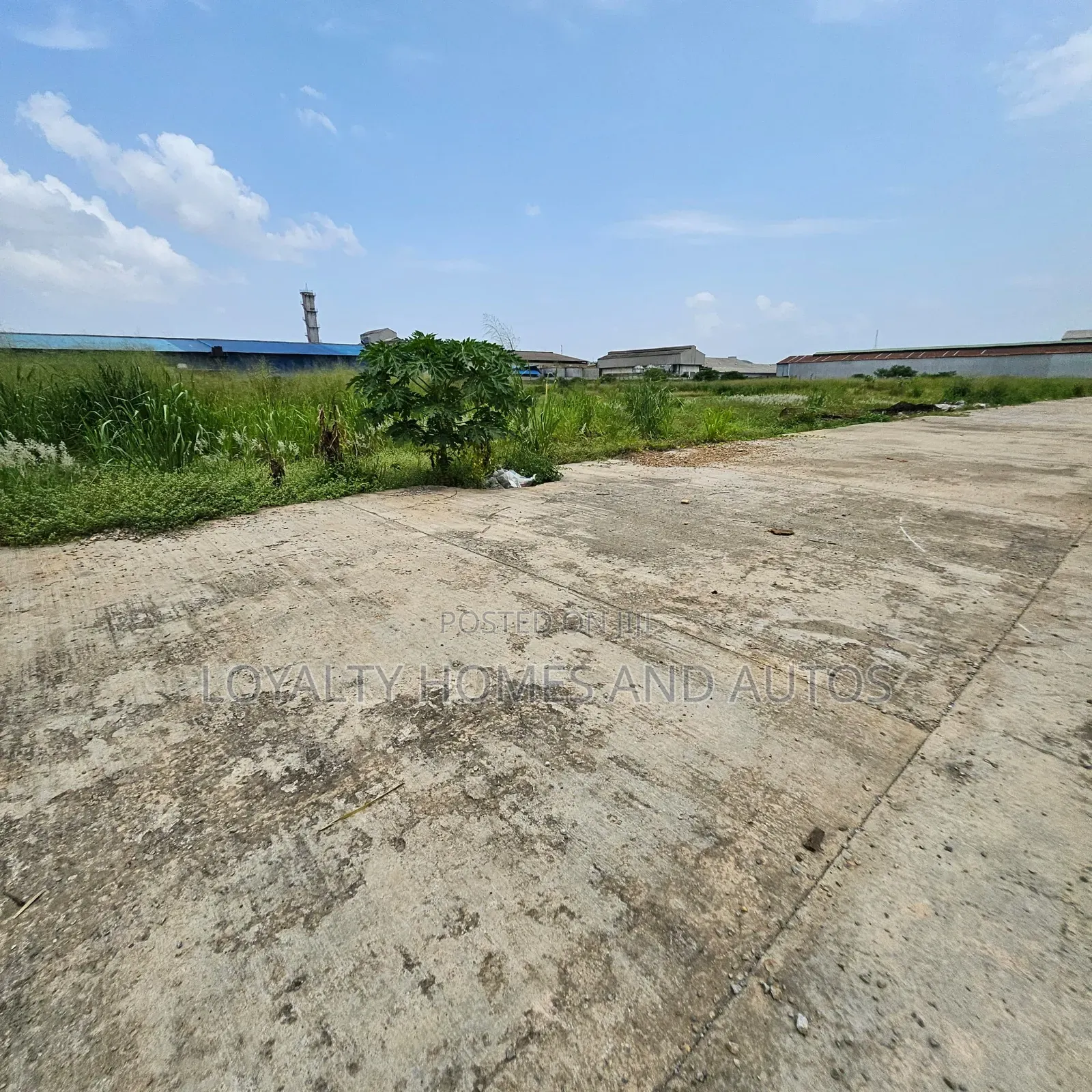 Commercial/ Industrial 13 Acres Landed Property 4 Sale in Ikeja Lagos in Ikeja