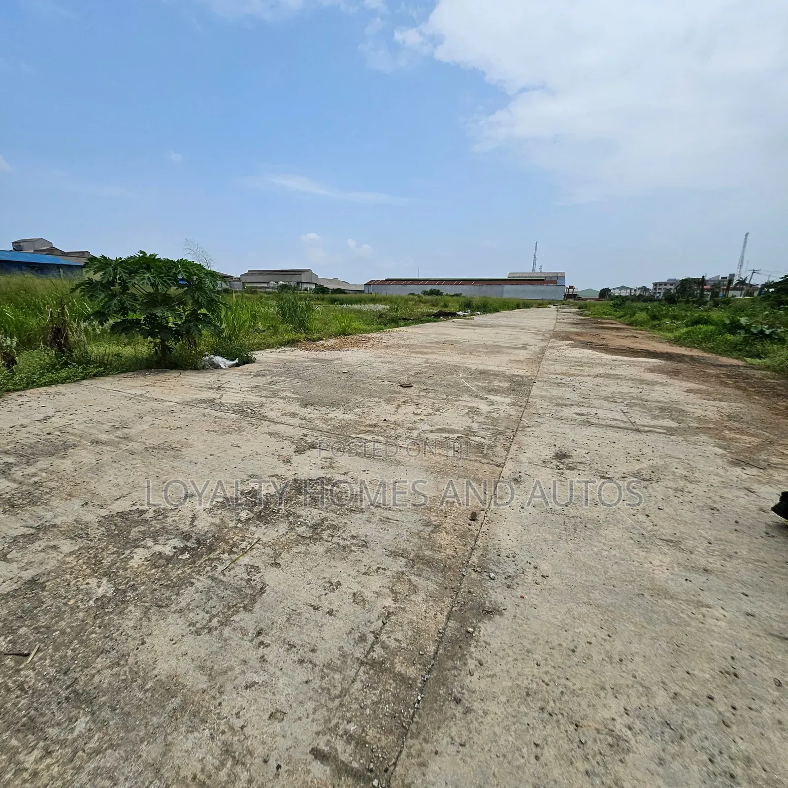 Commercial/ Industrial 13 Acres Landed Property 4 Sale in Ikeja Lagos in Ikeja