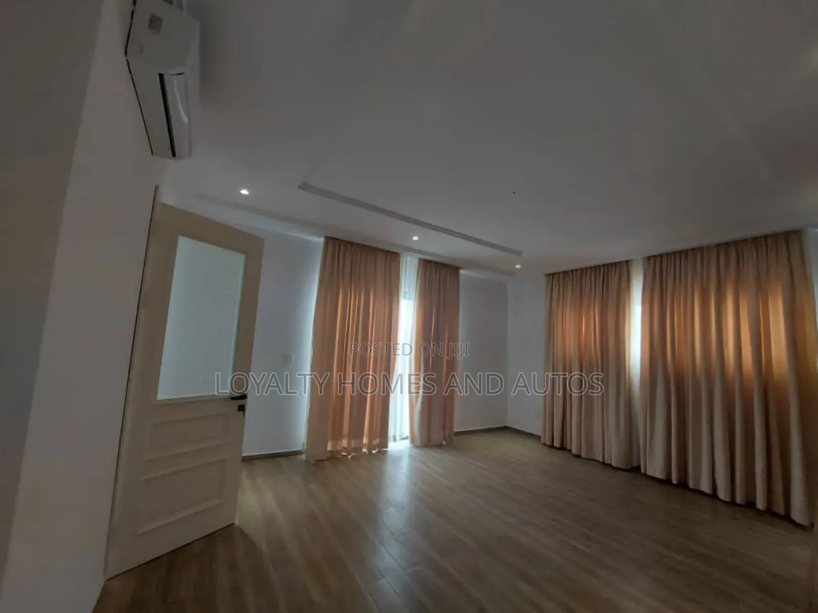 5bdrm Mansion in Banana Island Ikoyi for sale in Banana Island