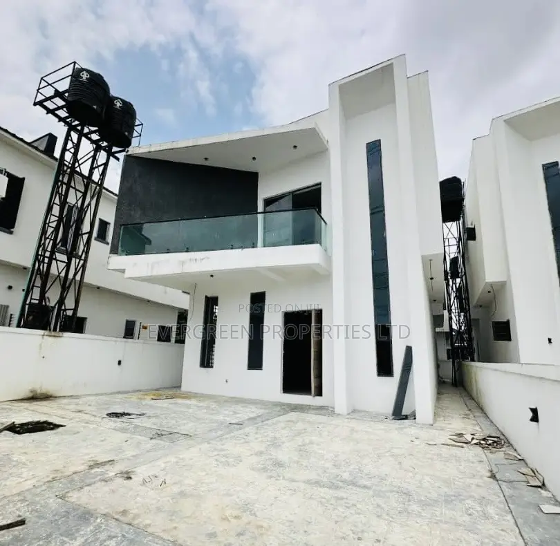 4bdrm Duplex in Lekki Gardens Estate for sale in Lekki Gardens Estate