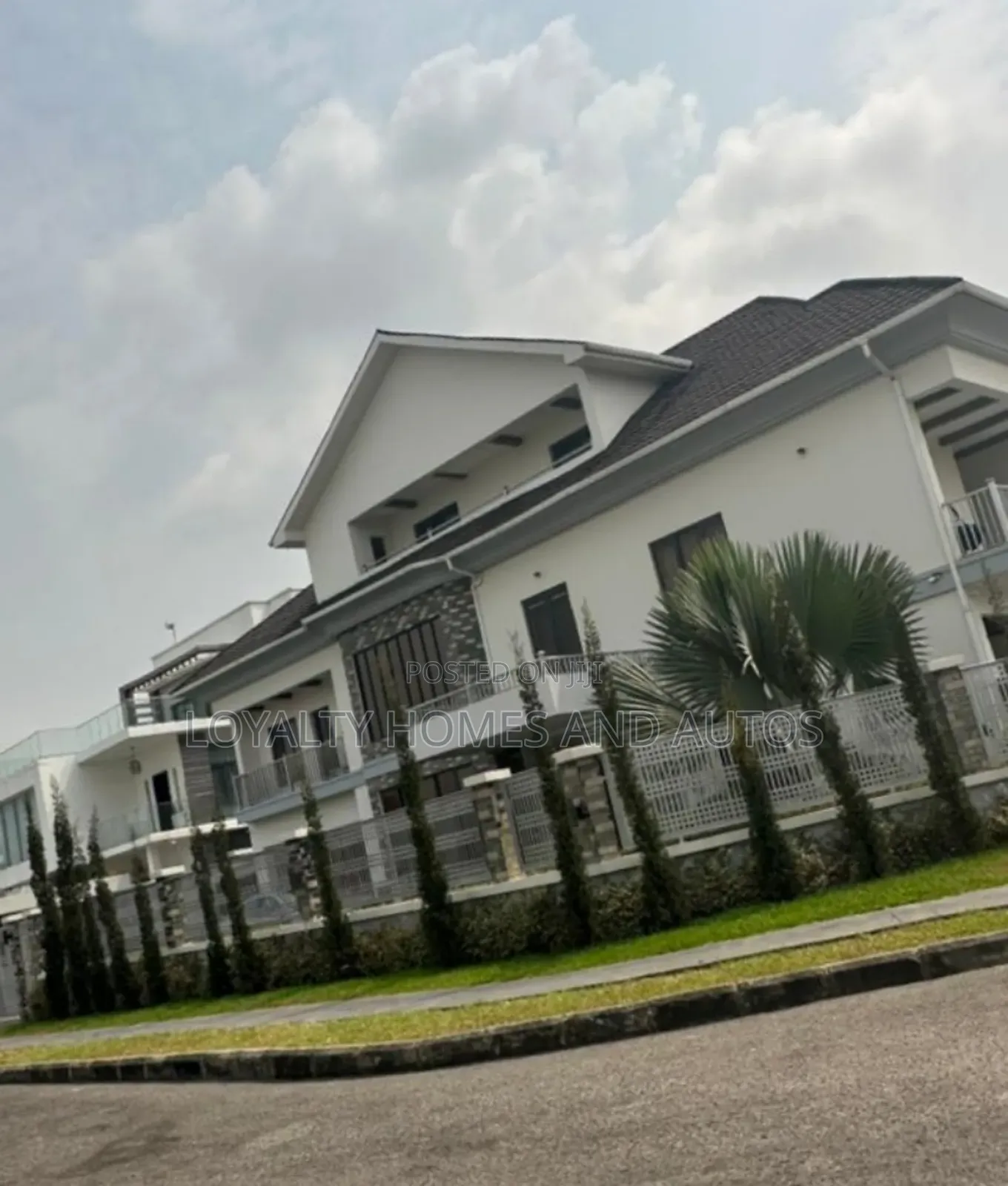 Furnished 6bdrm Duplex in Pinnock Beach Estate, Lekki for sale in Lekki