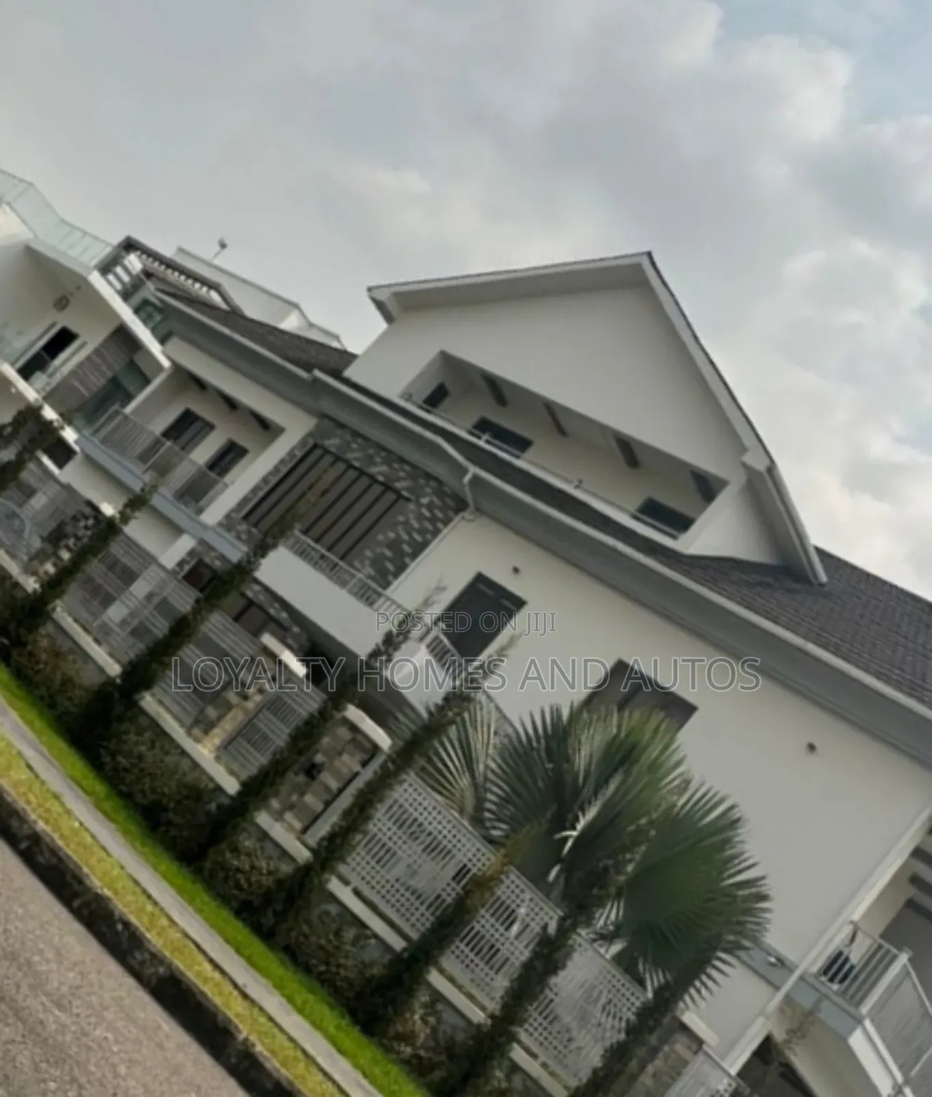 Furnished 6bdrm Duplex in Pinnock Beach Estate, Lekki for sale in Lekki