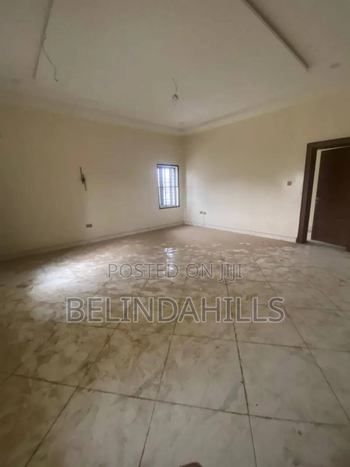 5bdrm Townhouse/Terrace in Jahi for sale in Jahi