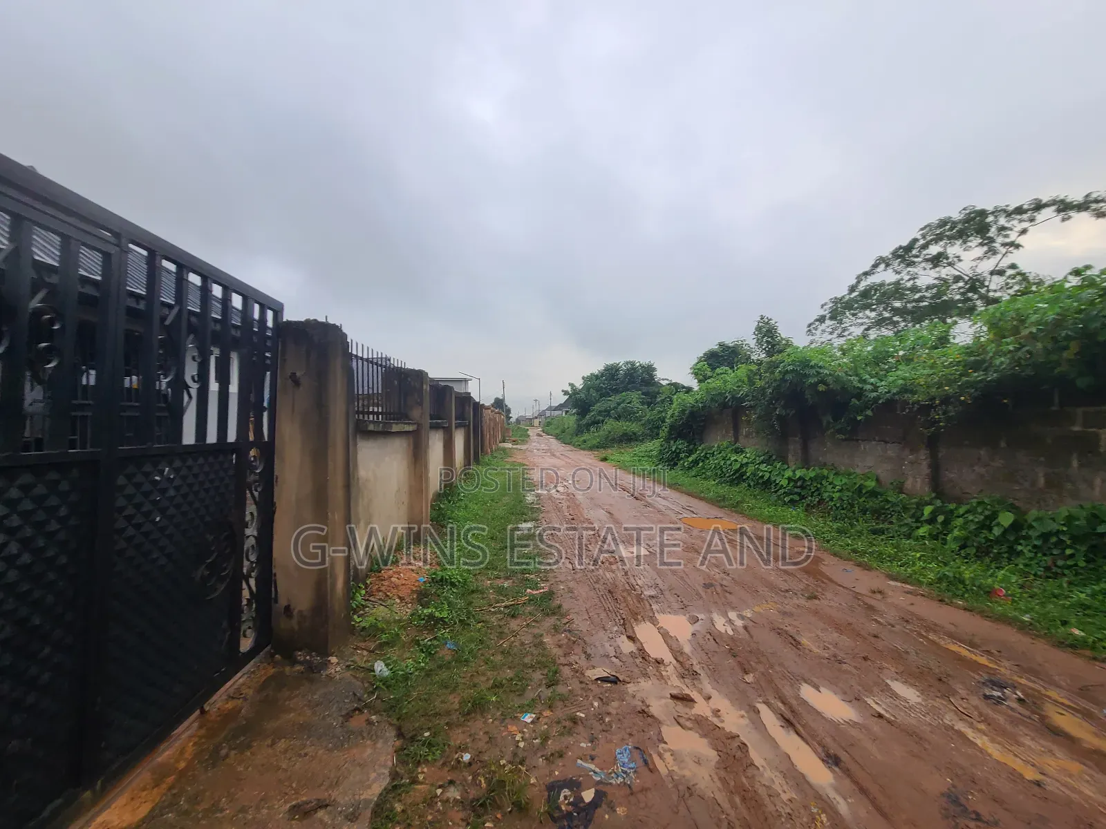 An L-Shaped Land Along Okhuoromi Road Off Airport Road in Benin City