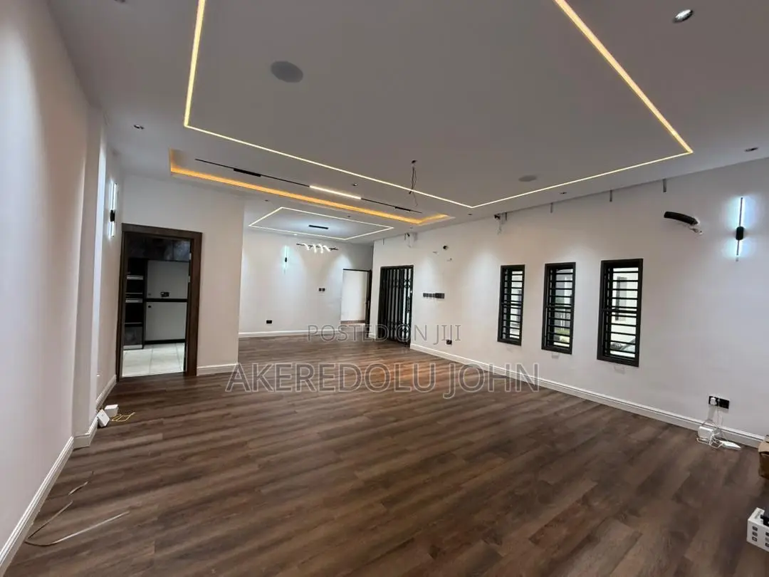 3bdrm Block of Flats in Mabushi for sale in Mabushi