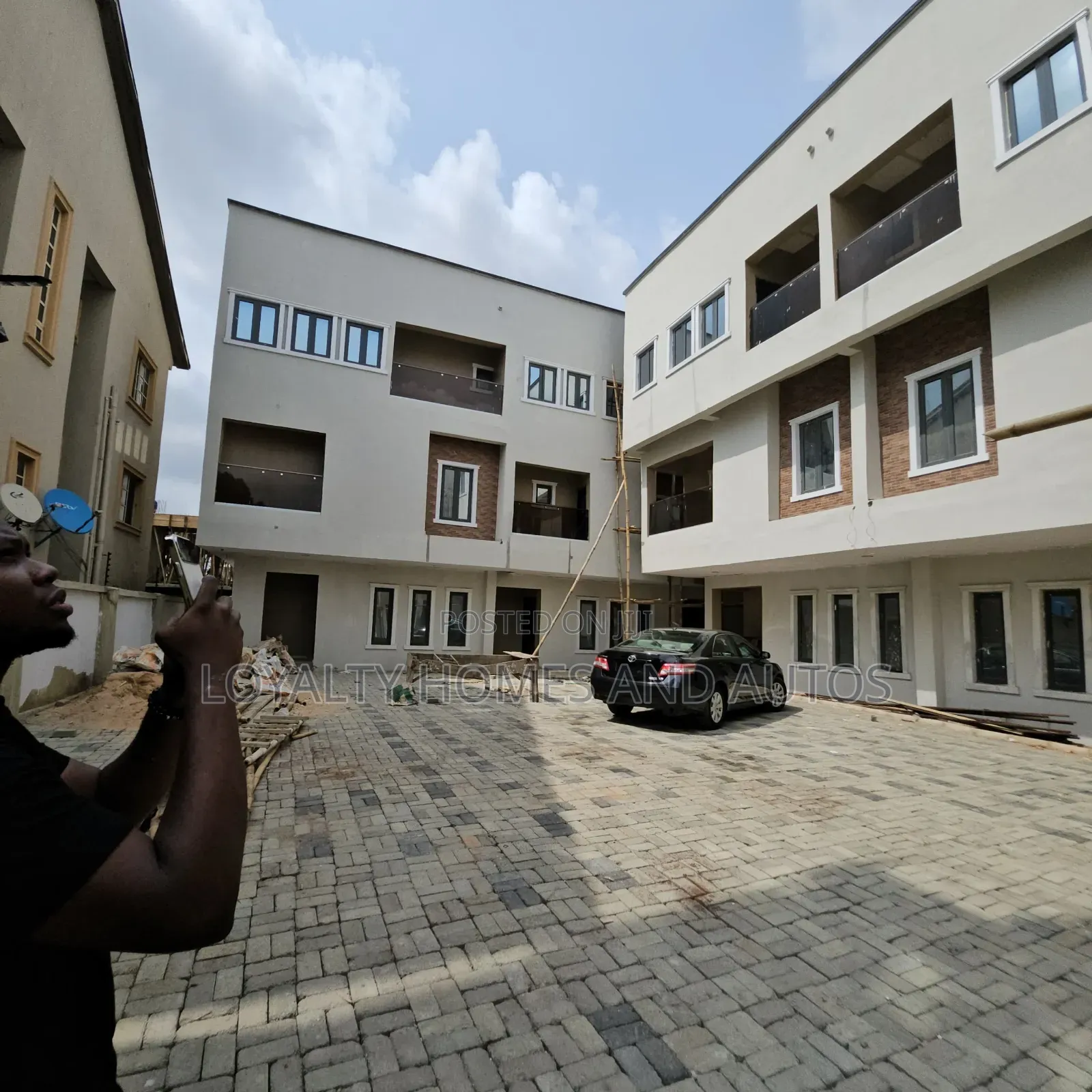 4bdrm Townhouse/Terrace in Gbagada for Sale in Gbagada