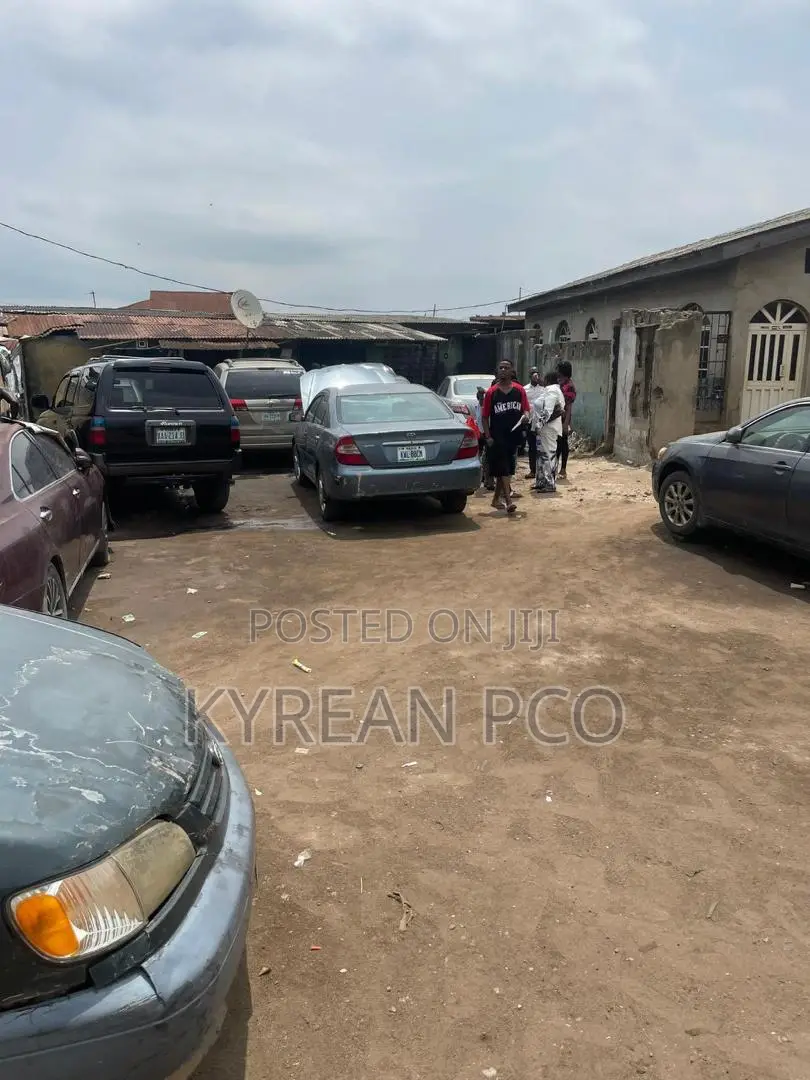435sqm Land Facing Lagos Ikorodu Expressway in Kosofe