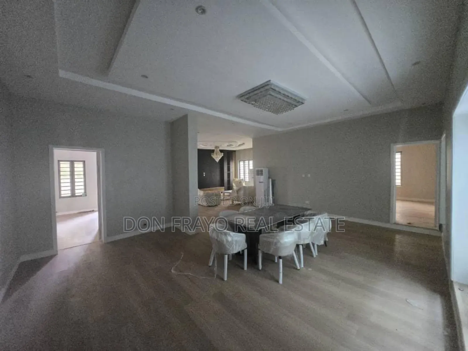 5bdrm Bungalow in Aiyegoro Estate, Akobo for sale in Akobo