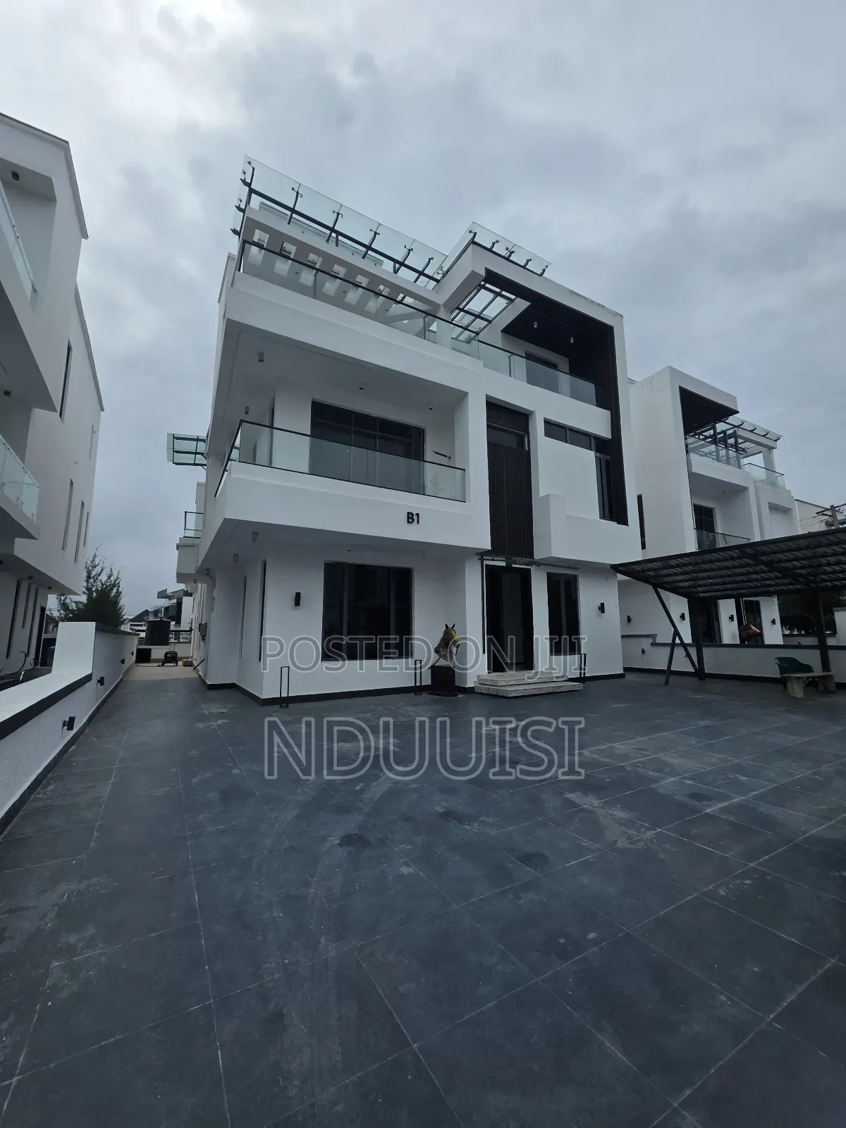 5bdrm Duplex in Lekki County Homes for sale in Lekki Phase 1