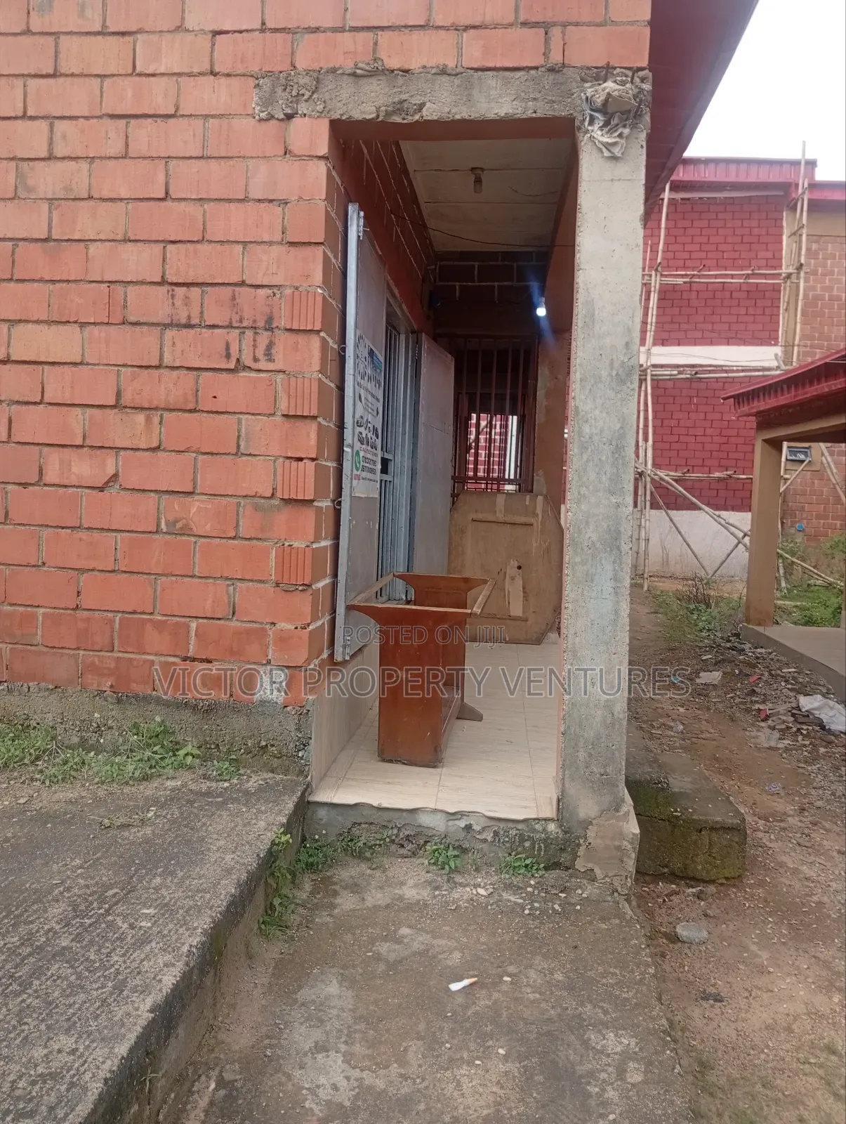 Shop Space on DPC Level in Kubwa