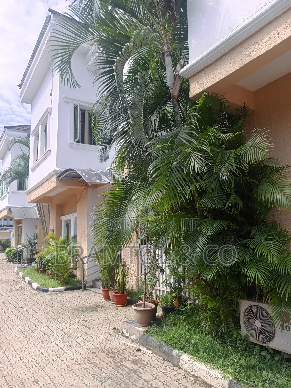 3bdrm Townhouse / Terrace in Maitama for rent in Maitama