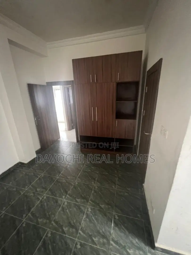 2bdrm Apartment in Platinum Way, Osapa for rent in Osapa london