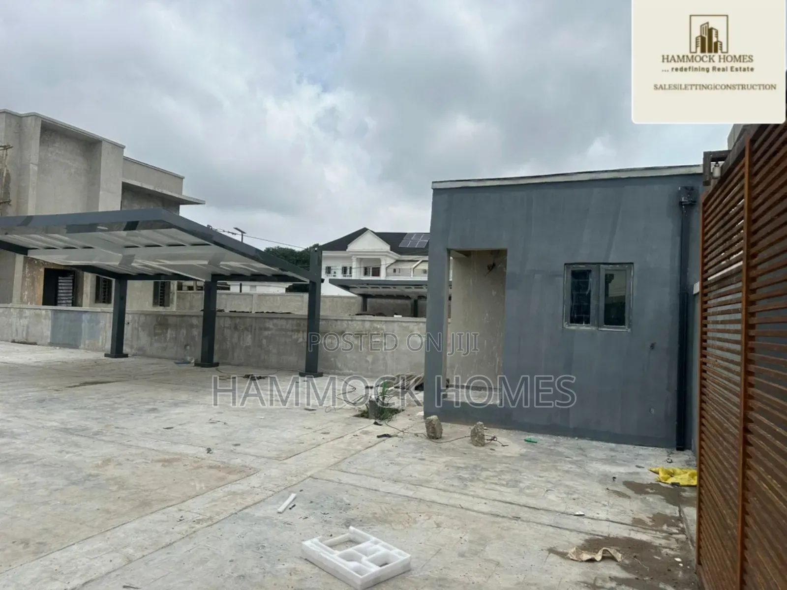 4bdrm Duplex in Aerodrome Gra, Samonda for sale in Samonda