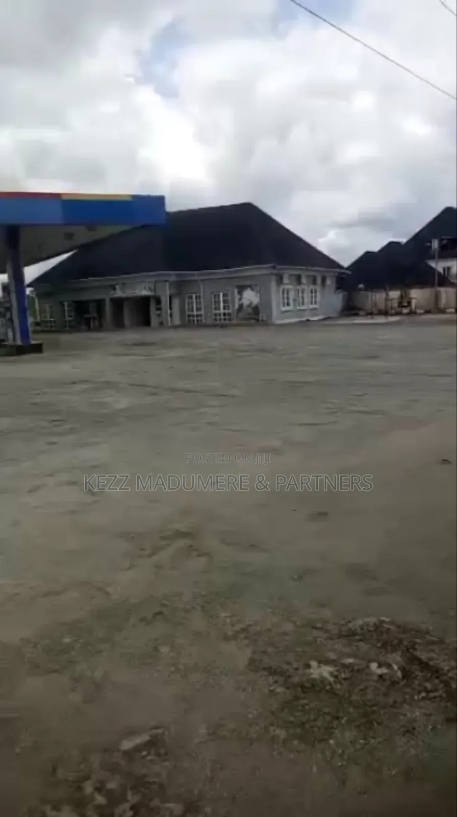 For Sale:Functional 12 Pumps Mega Filling Station in Owerri,Imo State in Owerri