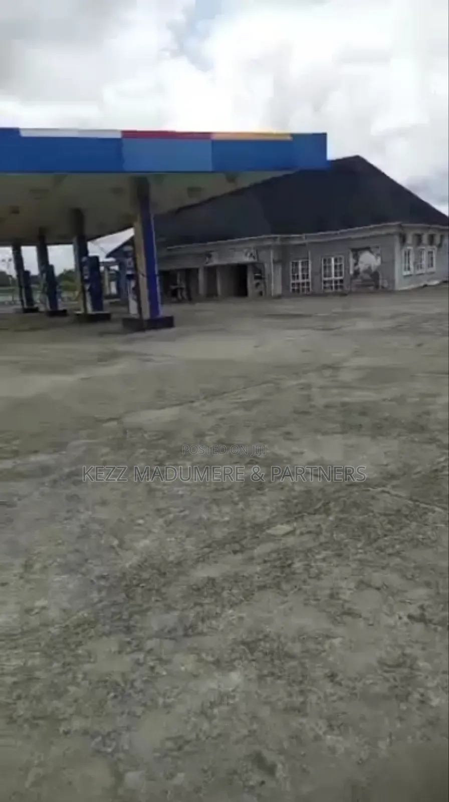For Sale:Functional 12 Pumps Mega Filling Station in Owerri,Imo State in Owerri