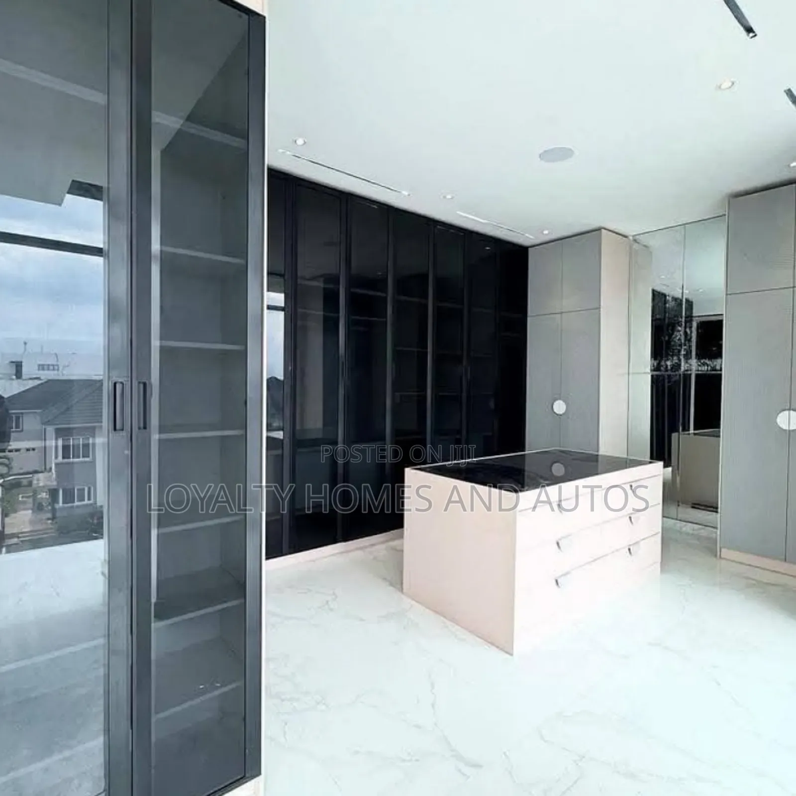 Furnished 5bdrm Duplex in Osapa london for sale in Osapa london