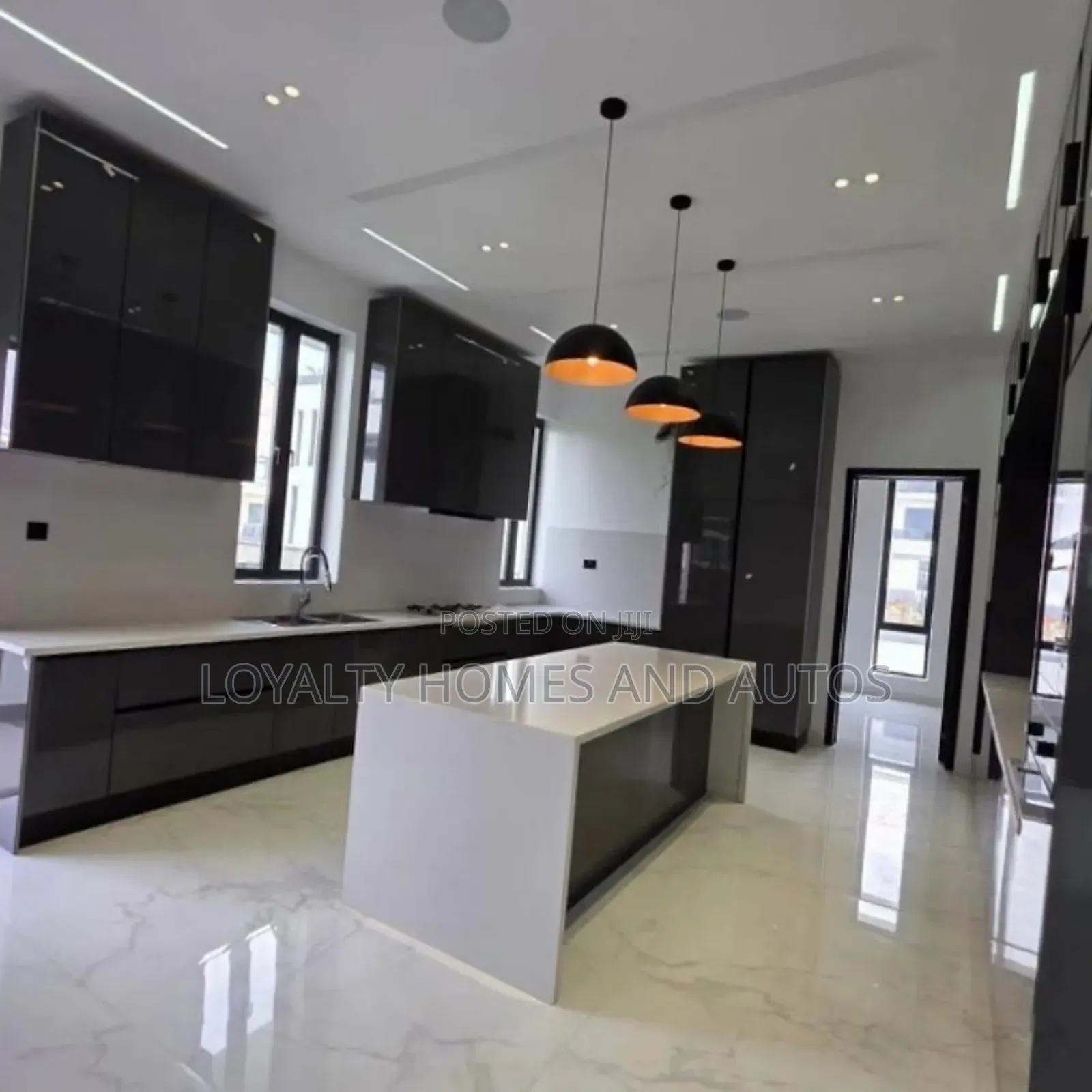 Furnished 5bdrm Duplex in Osapa london for sale in Osapa london