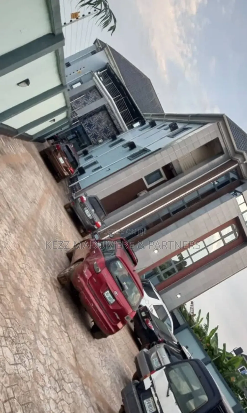 For Sale : Functional 35 Rooms Hotel Owerri, Imo State in Owerri