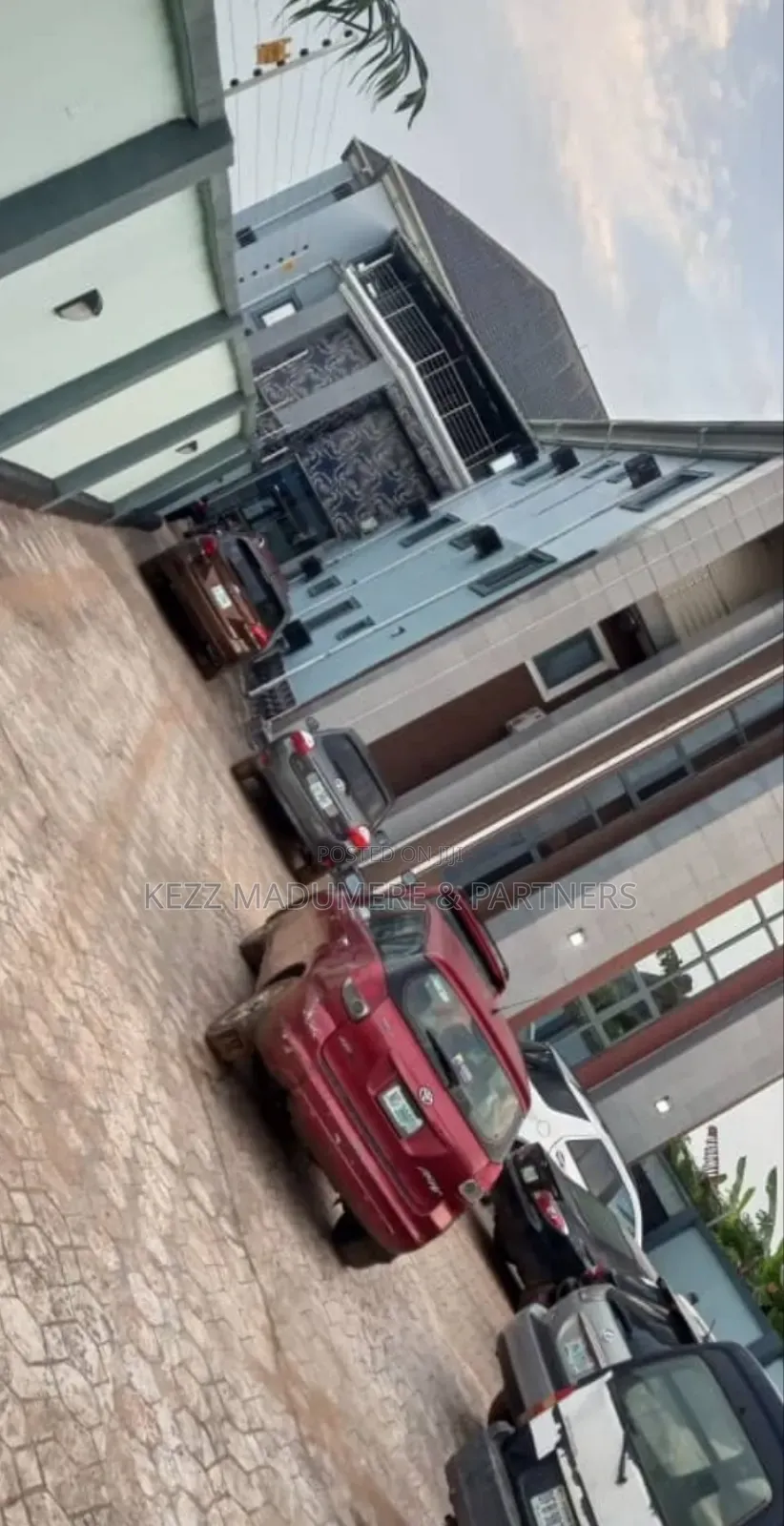 For Sale : Functional 35 Rooms Hotel Owerri, Imo State in Owerri