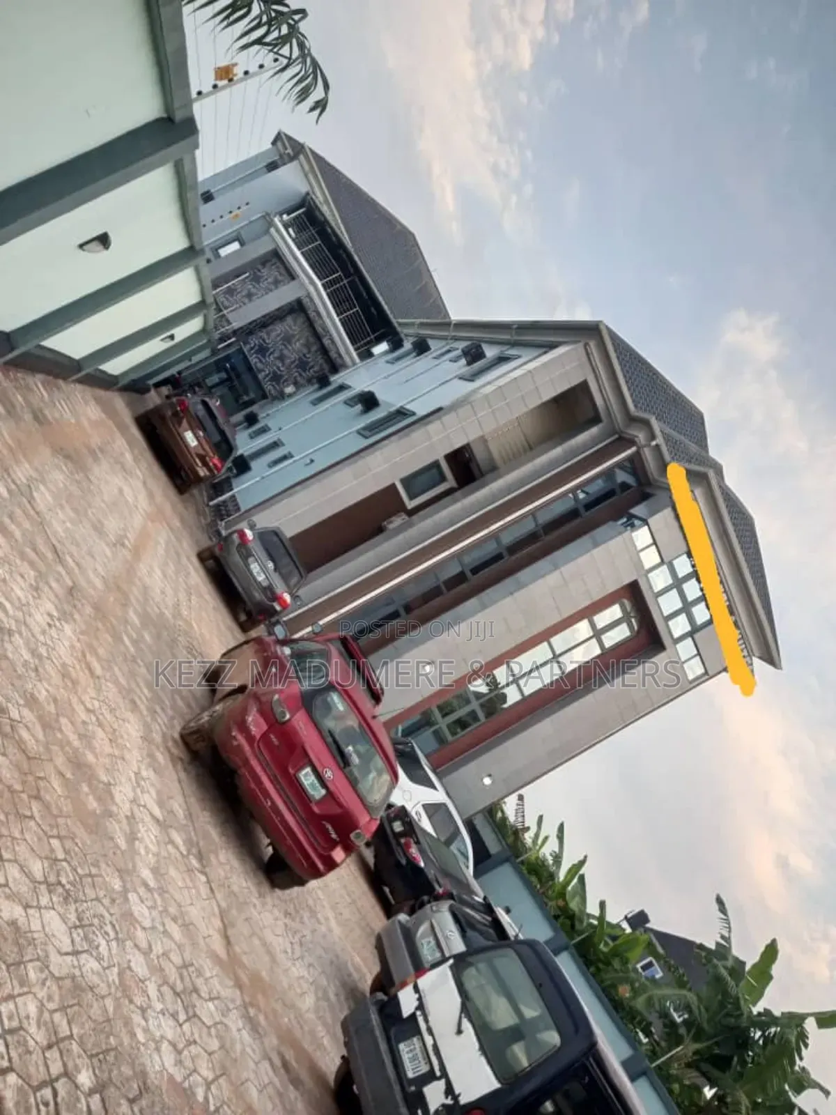 For Sale : Functional 35 Rooms Hotel Owerri, Imo State in Owerri