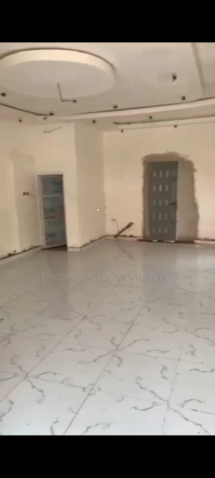 Well Maintained Spacious Shop With Personal Toilet for Sale in Benin City