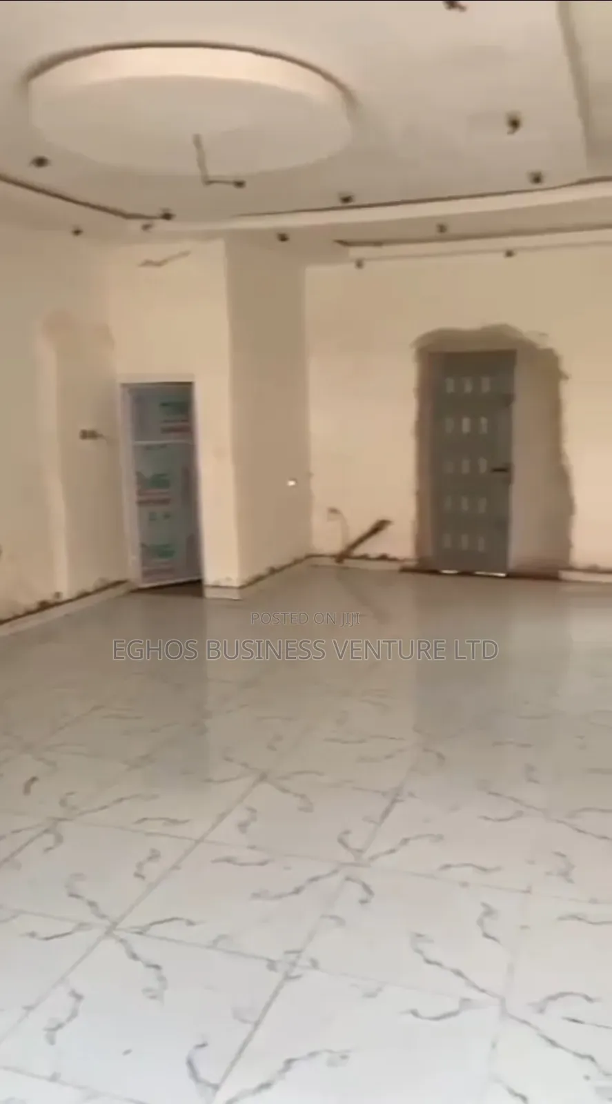 Well Maintained Spacious Shop With Personal Toilet for Sale in Benin City
