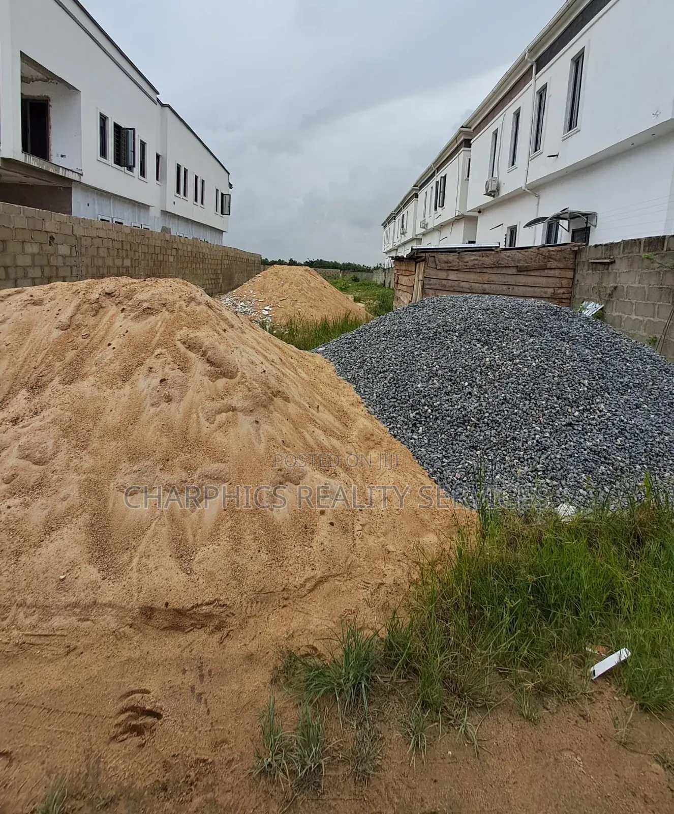 315sqm of Land at Orchid Road by Estate,Lekki in Lekki