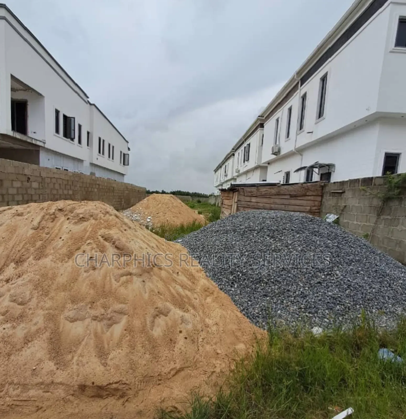 315sqm of Land at Orchid Road by Estate,Lekki in Lekki