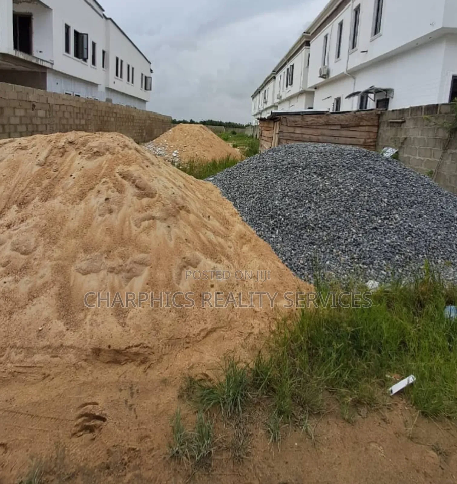 315sqm of Land at Orchid Road by Estate,Lekki in Lekki