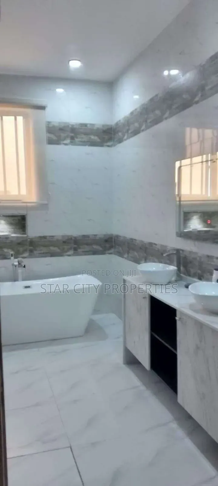 Furnished 5bdrm Duplex in Ikeja for rent in Ikeja GRA