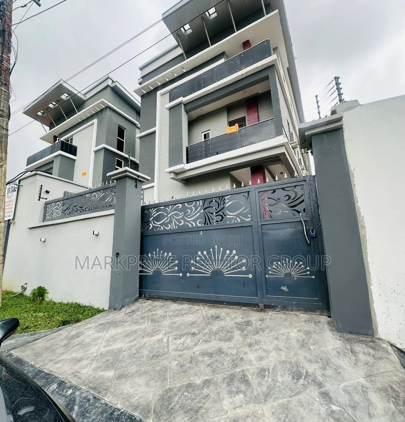 5bdrm Duplex in Magodo Phase 2 Lagos for sale in Magodo