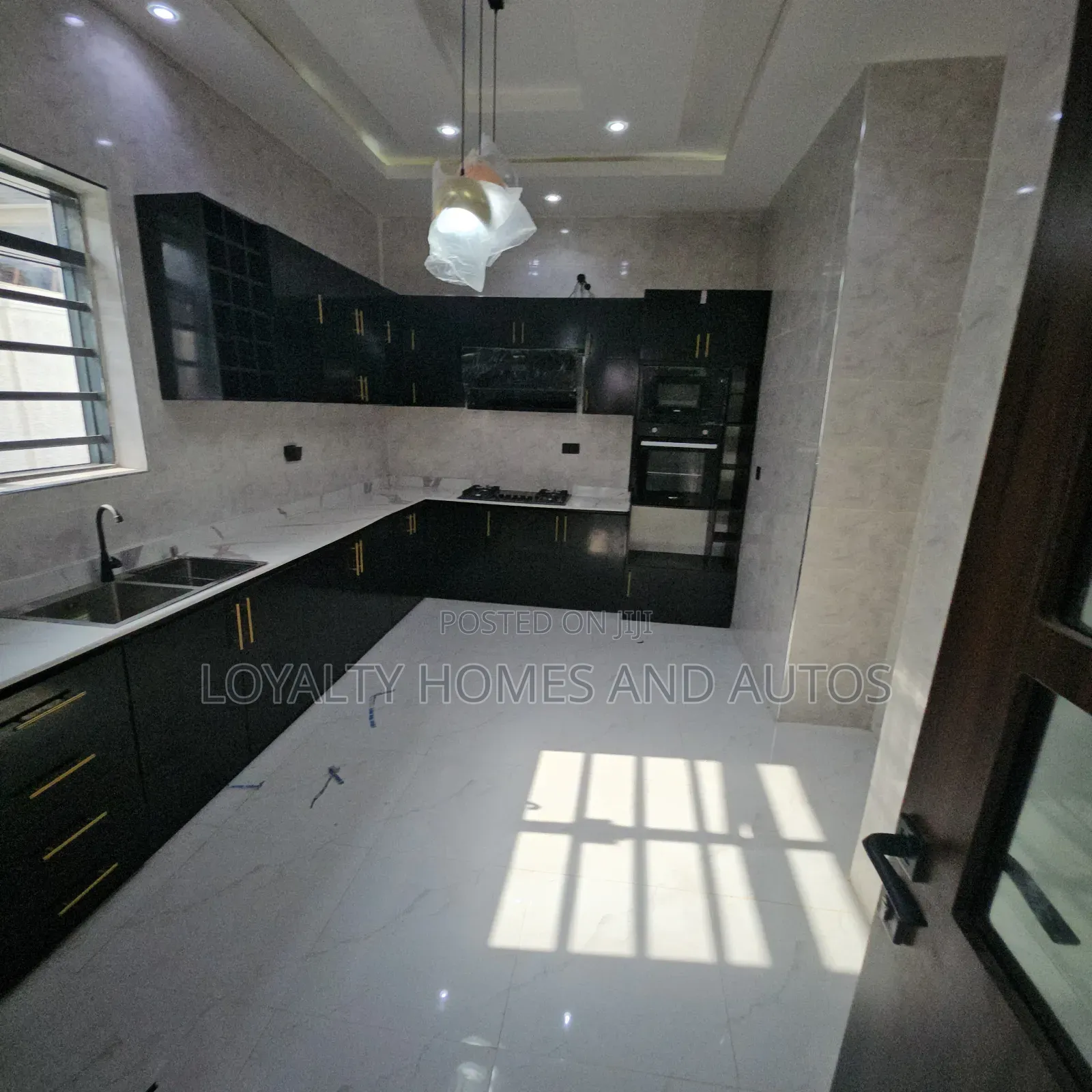4bdrm Duplex in Fagba Ogba Lagos for sale in Ogba