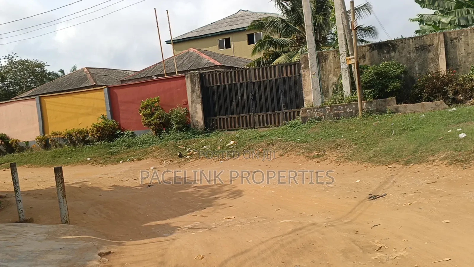 12bdrm Block of Flats in Ipaja for sale in Ipaja