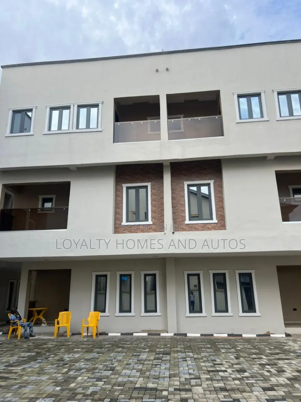 4bdrm Duplex in Gbagada Lagos for sale in Gbagada