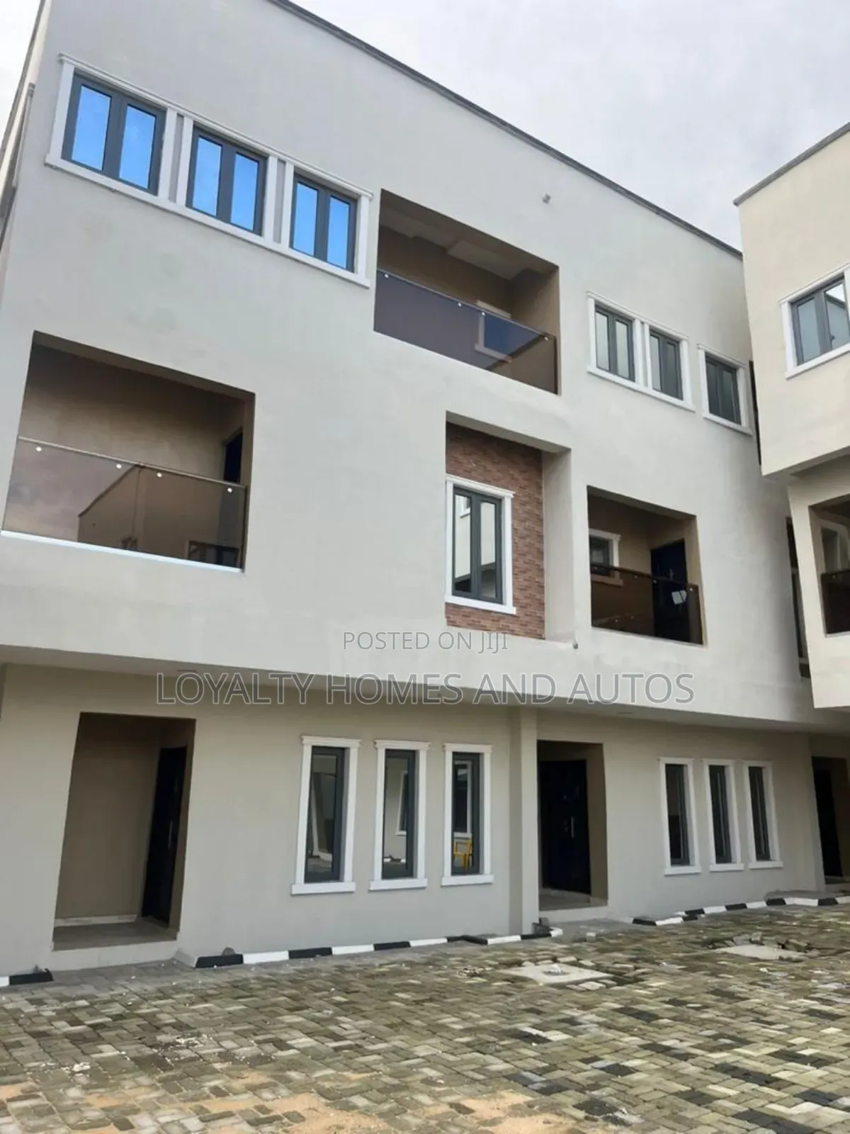 4bdrm Duplex in Gbagada Lagos for sale in Gbagada