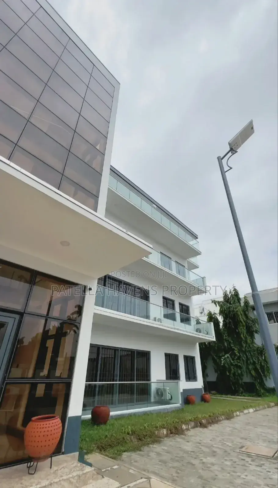 Commercial Space for Large Staff for Rent in Asokoro in Asokoro