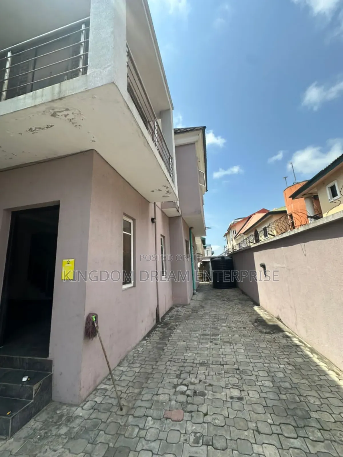 5bdrm Duplex in Lekki Phase 1, Ikoyi for rent in Ikoyi