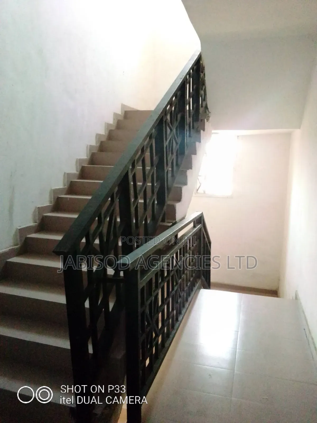 2bdrm Block of Flats in Lagoshoms Brf Estate, Alaka/Iponri for sale in Alaka/Iponri