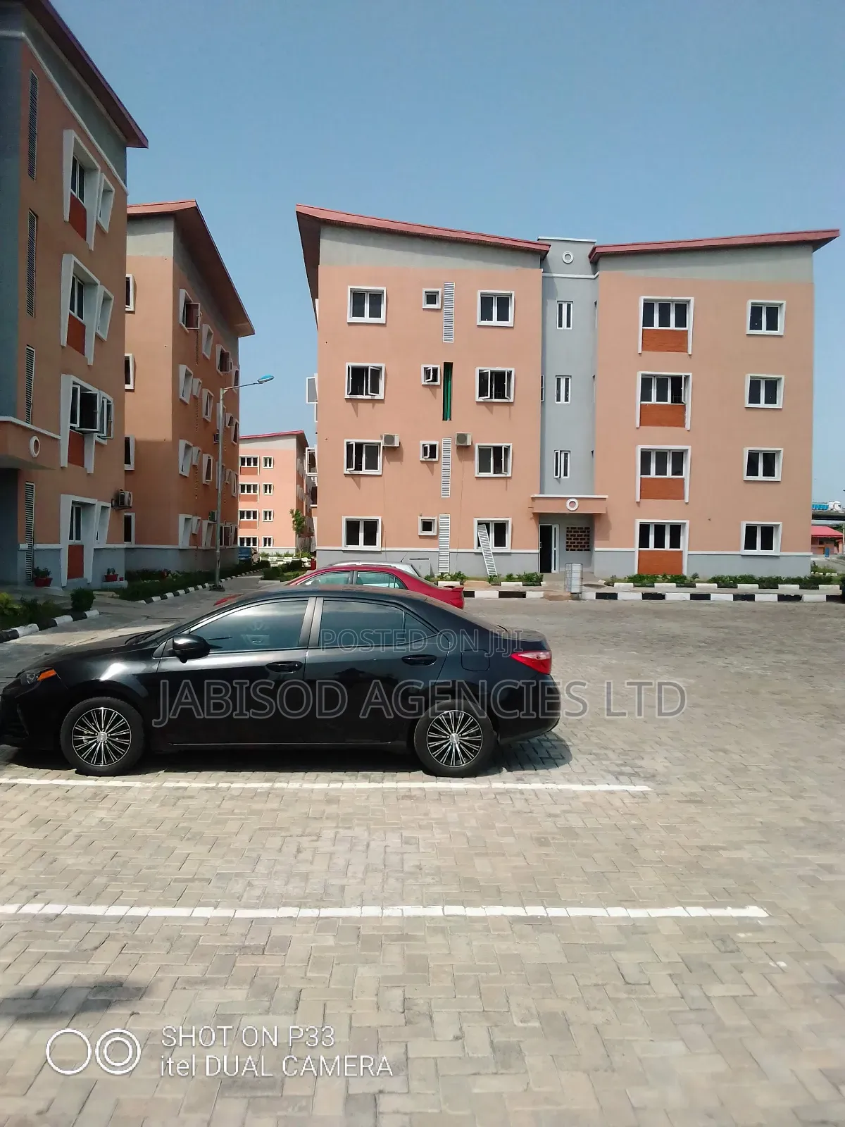 2bdrm Block of Flats in Lagoshoms Brf Estate, Alaka/Iponri for sale in Alaka/Iponri
