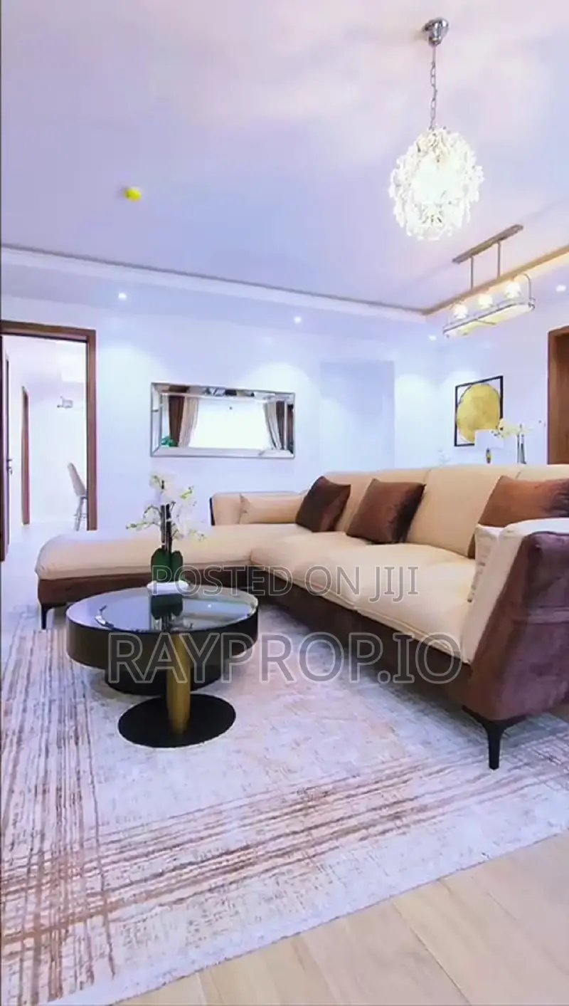 089361ua - Stylish 2 Bedroom Shortlet in Lekki Phase 1 in Lekki Phase 1