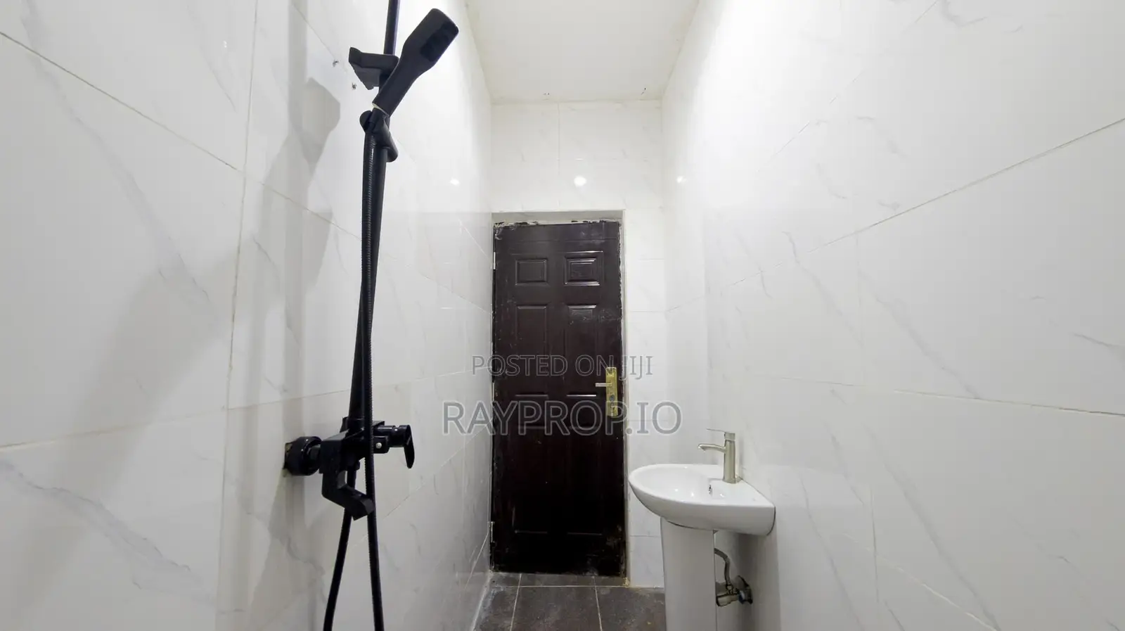 996758un - Cozy Studio Shortlet in Surulere in Abraham Adesanya