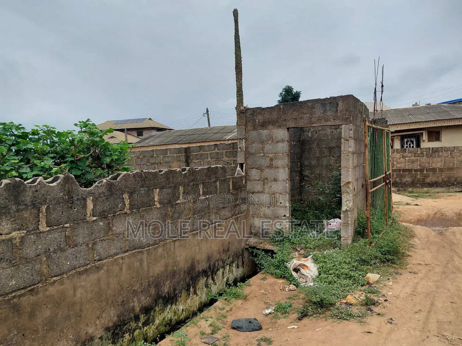 700sqm Demolishable Obasa Estate Oba Akran Ikeja Lagos in Ikeja