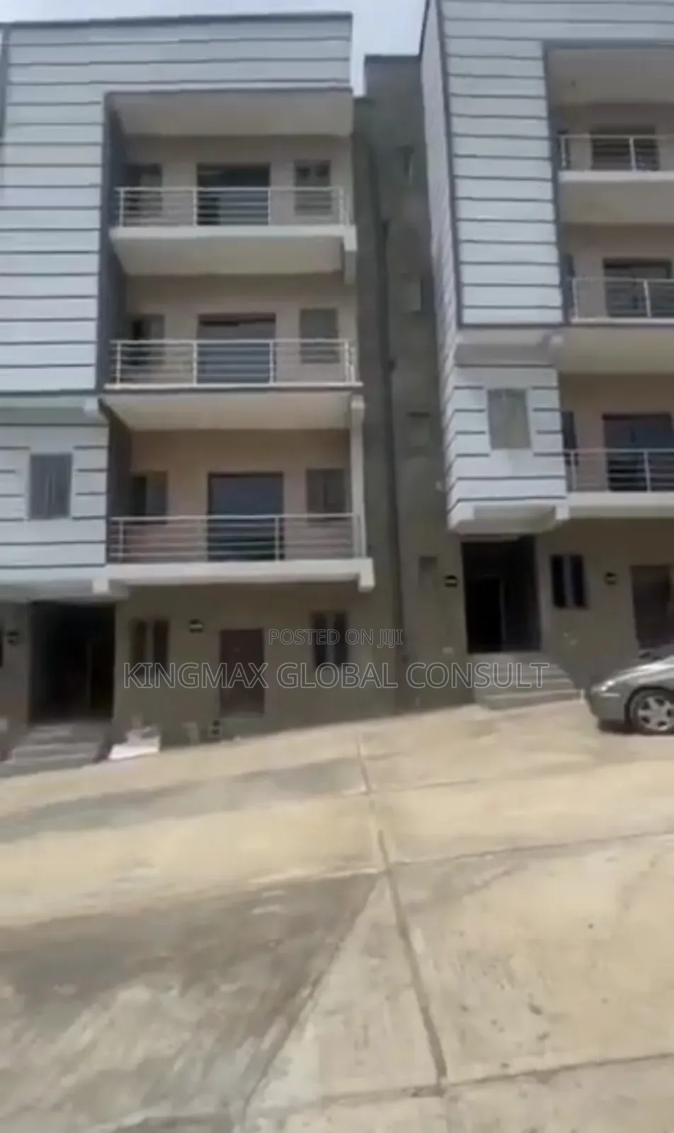 4bdrm Duplex in Life Camp Abuja for sale in Life Camp