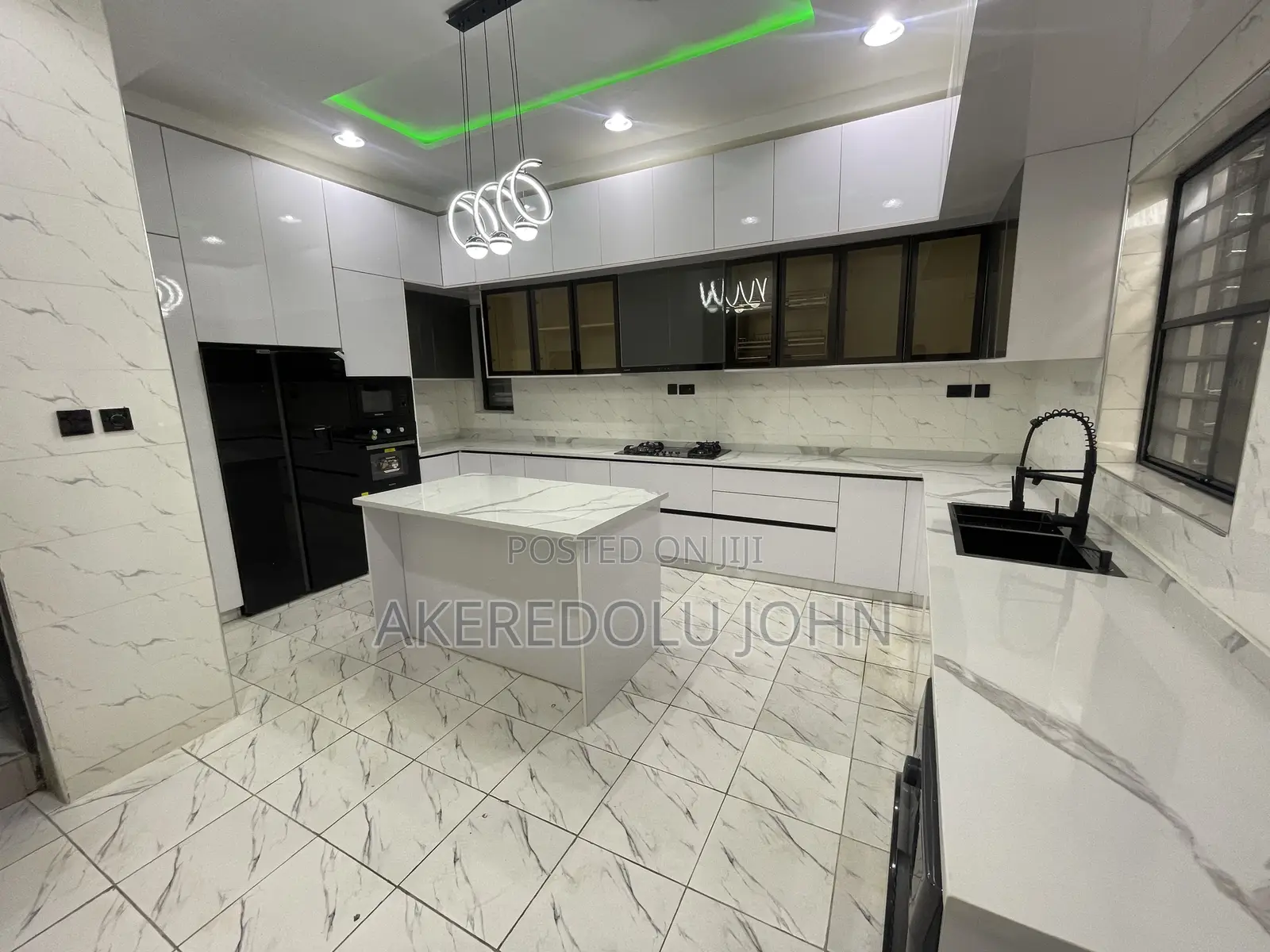 5bdrm Duplex in Wuye for sale in Wuye