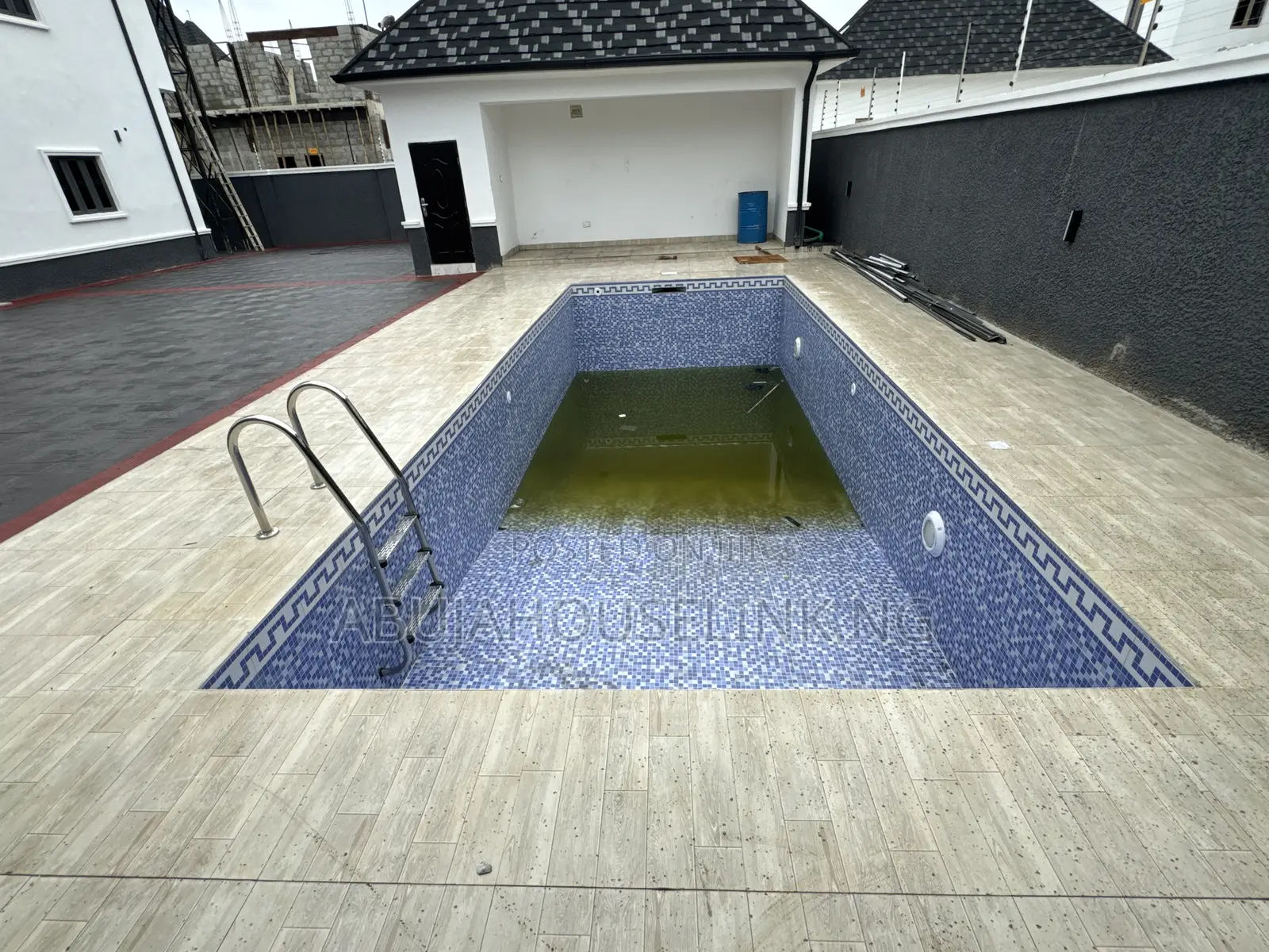 7bdrm Duplex in Efab Metropolis, Karsana for sale in Karsana