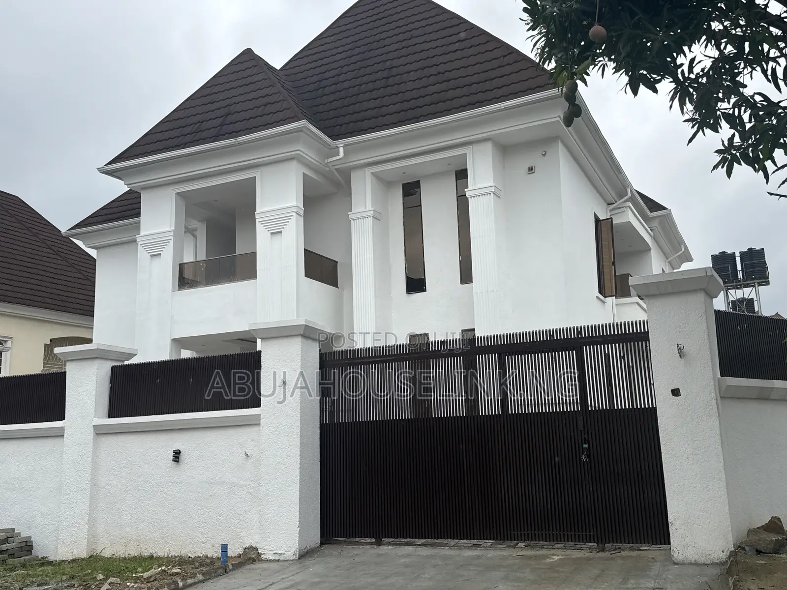 5bdrm Duplex in Efab Metropolis for sale in Gwarinpa